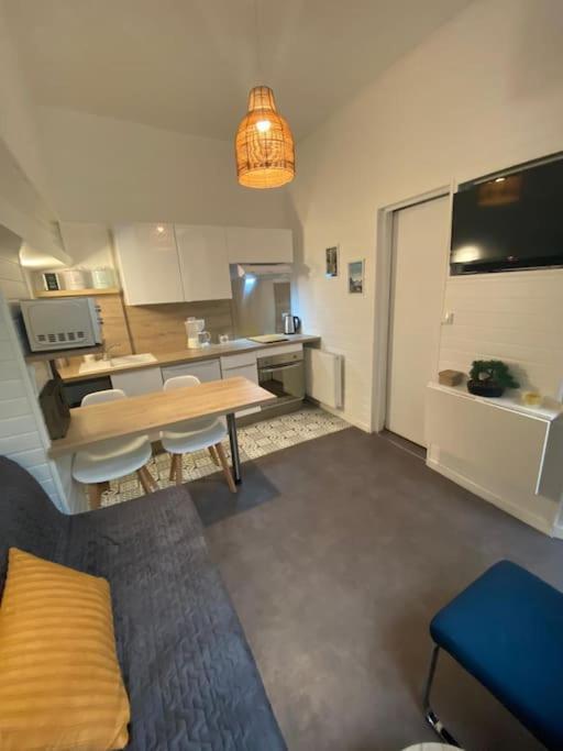 Au Coeur De Rouen - Studio Cosy, Calme, Proche Gare Appartamento Esterno foto